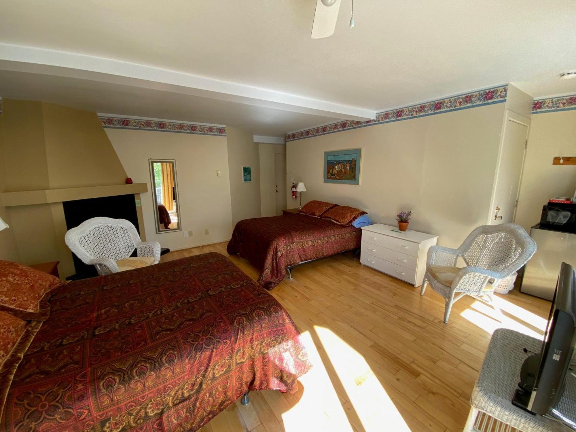Auberge Maison Gauthier Tadoussac Buitenkant foto